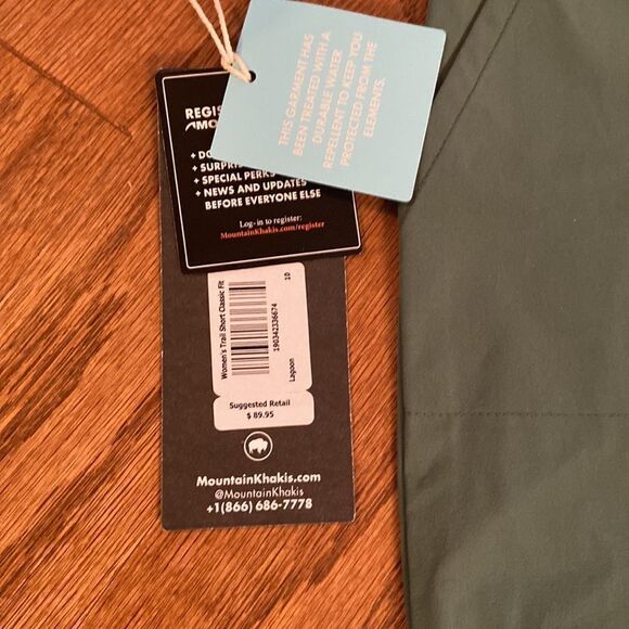 NWT Mountain Khakis green shorts 10 - water repellent, classic fit - Picture 5 of 13